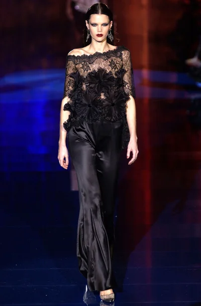Look 30